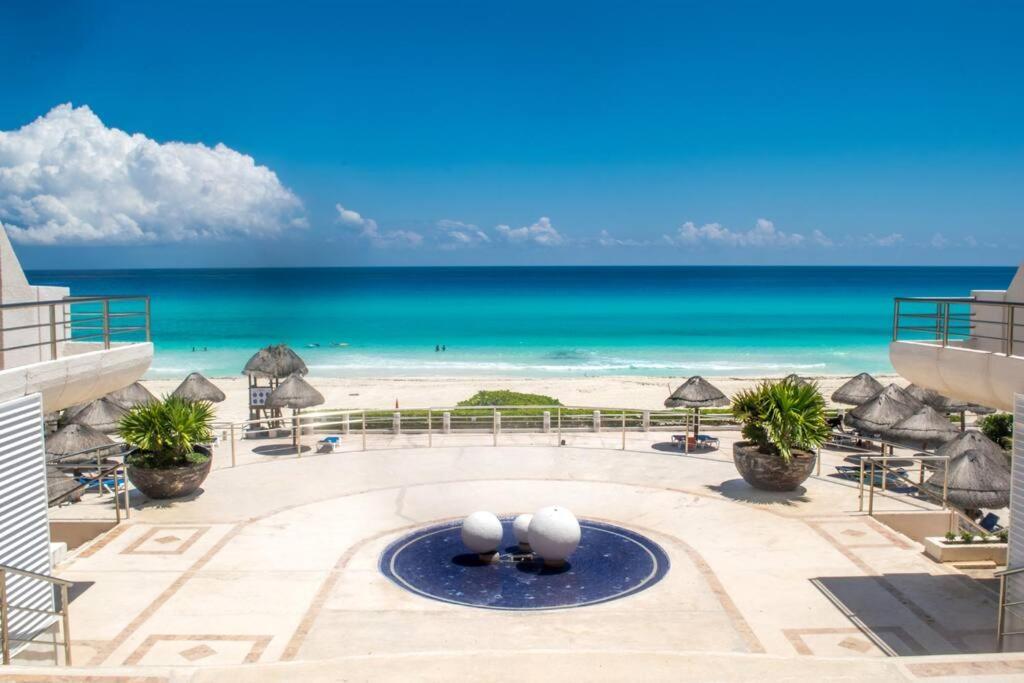 Cancun Marlin 32 Exterior photo